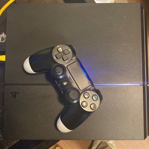 Power cord, HDMI(3) Cord, and a controller.